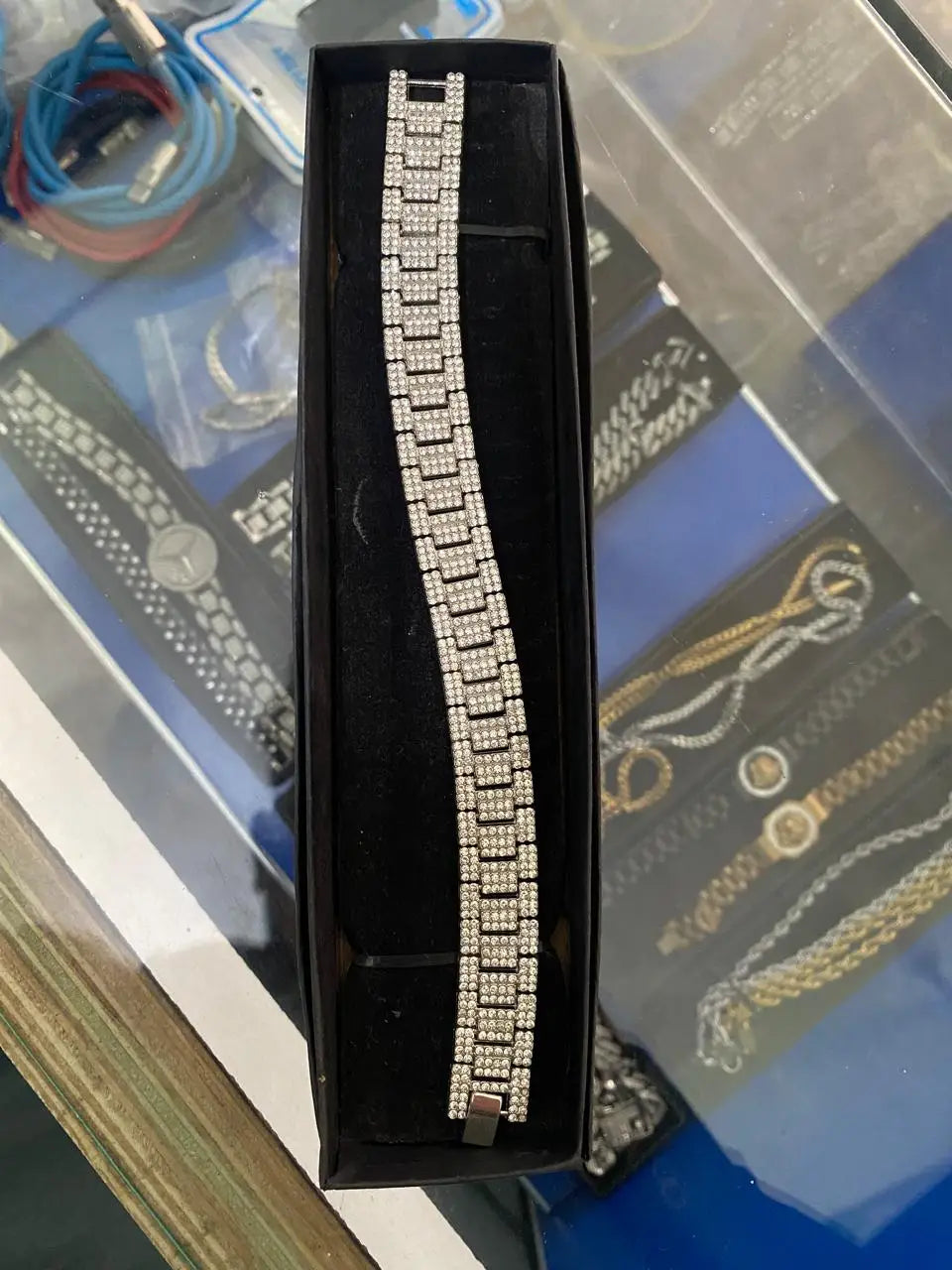 Luxury Iced-Out Zircon Bracelet for Men & Women – Premium Gold/Silver Plated Adjustable Bracelet