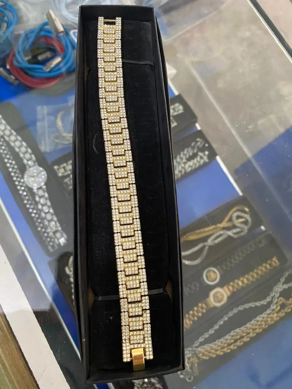 Luxury Iced-Out Zircon Bracelet for Men & Women – Premium Gold/Silver Plated Adjustable Bracelet